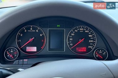 Седан Audi A4 2004 в Вишнівці