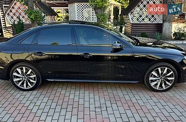 Седан Audi A4 2022 в Вінниці