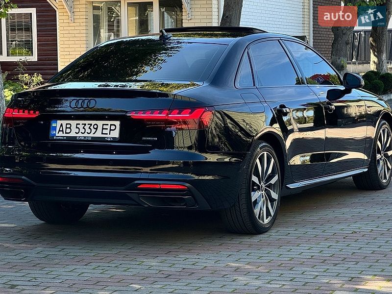 Седан Audi A4 2022 в Вінниці