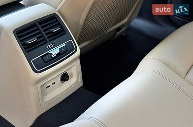 Седан Audi A4 2022 в Вінниці