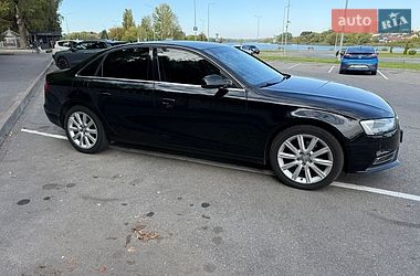 Седан Audi A4 2014 в Виннице