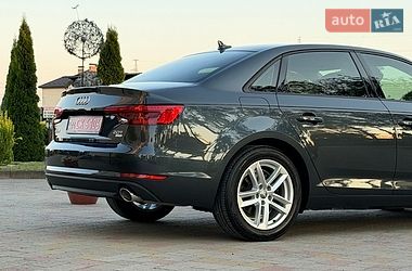 Седан Audi A4 2017 в Стрию