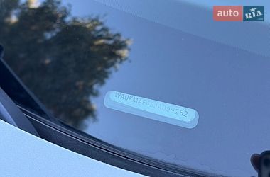 Седан Audi A4 2017 в Хмельницком