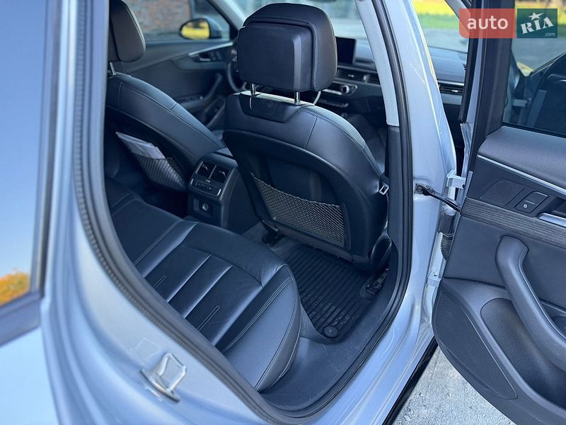 Седан Audi A4 2017 в Хмельницком