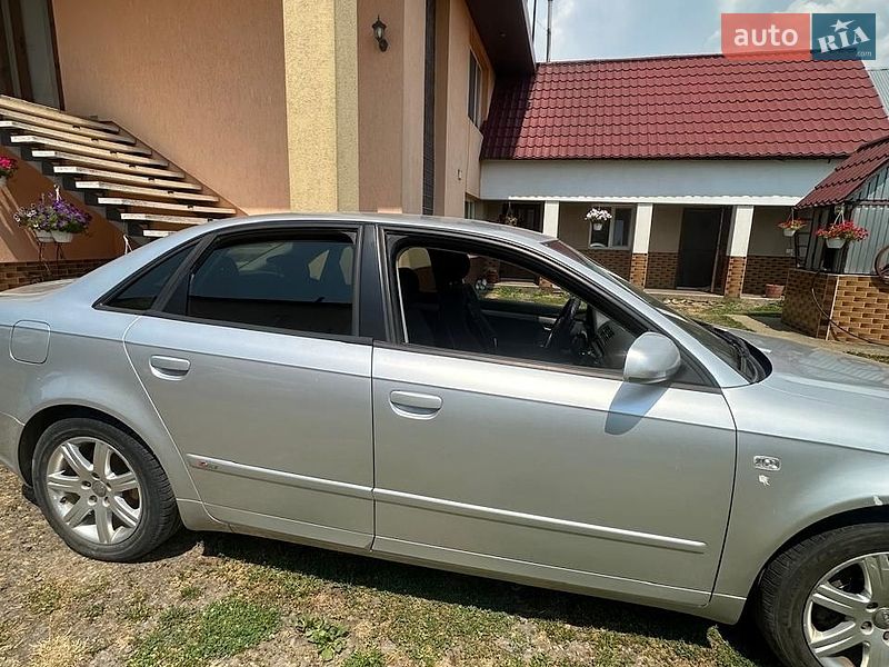 Седан Audi A4 2006 в Иршаве