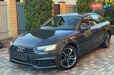 Седан Audi A4 2019 в Виннице