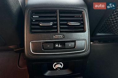 Седан Audi A4 2019 в Виннице