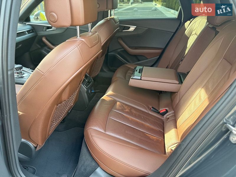 Седан Audi A4 2017 в Дніпрі