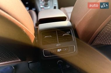 Седан Audi A4 2017 в Дніпрі