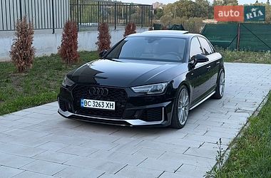 Седан Audi A4 2017 в Львові