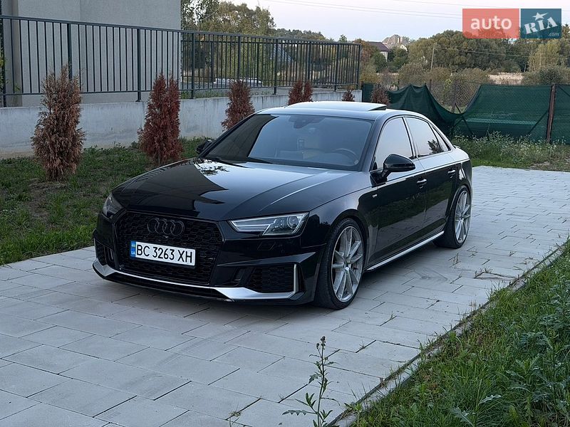Седан Audi A4 2017 в Львові