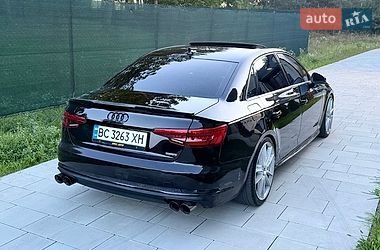 Седан Audi A4 2017 в Львові