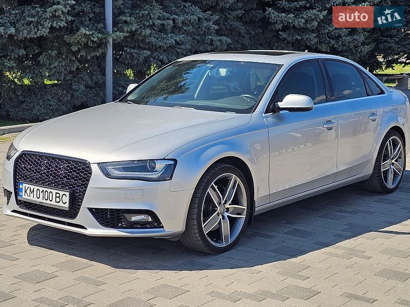 Седан Audi A4 2012 в Днепре