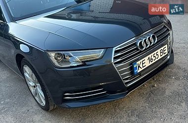Седан Audi A4 2017 в Днепре