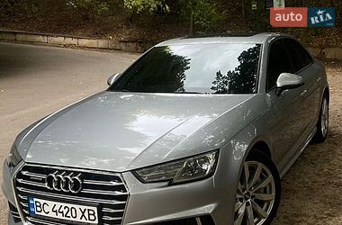 Седан Audi A4 2017 в Львове