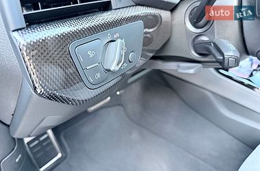 Седан Audi A4 2023 в Києві