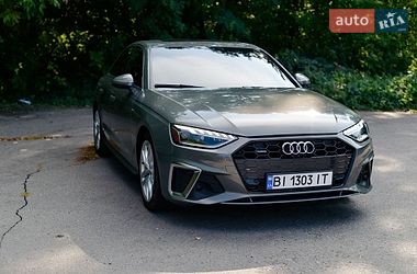 Седан Audi A4 2023 в Полтаві