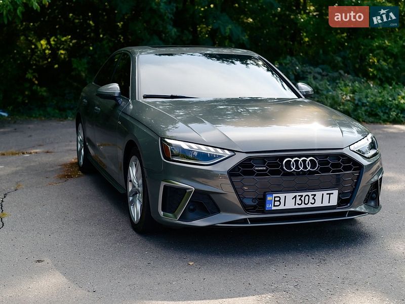 Седан Audi A4 2023 в Полтаві