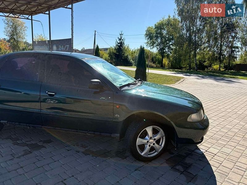 Седан Audi A4 1995 в Івано-Франківську