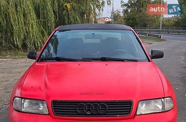 Седан Audi A4 1995 в Летичеве
