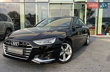 Седан Audi A4 2021 в Хмельницком