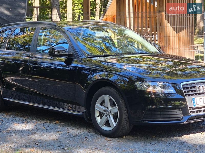 Універсал Audi A4 2011 в Радивиліві