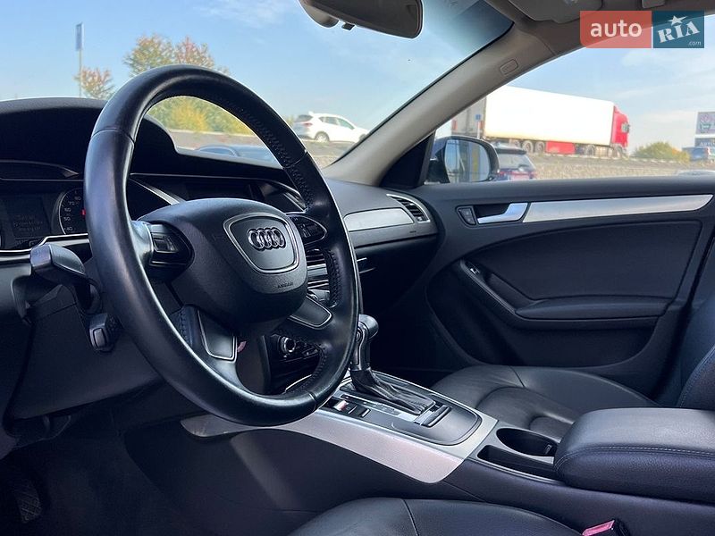 Седан Audi A4 2014 в Львове фото 10 Седан Audi A4 2014 в Львове