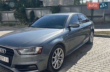 Седан Audi A4 2014 в Ивано-Франковске