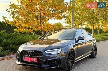 Седан Audi A4 2017 в Одесі