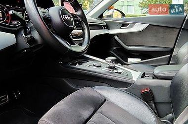 Универсал Audi A4 2018 в Киеве
