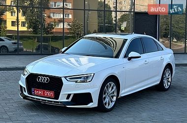 Седан Audi A4 2018 в Дніпрі