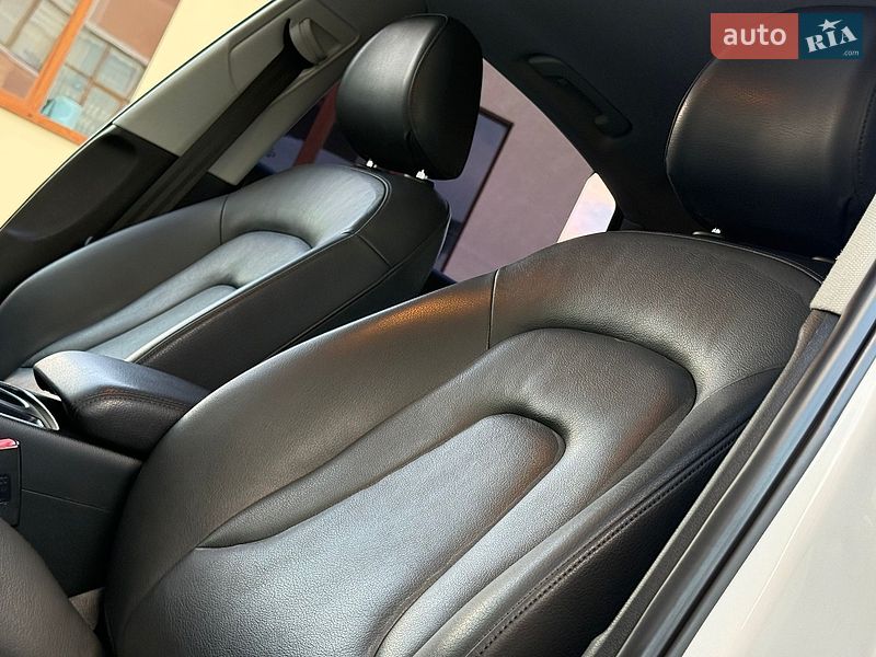 Седан Audi A4 2014 в Дрогобыче