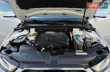 Седан Audi A4 2014 в Дрогобыче