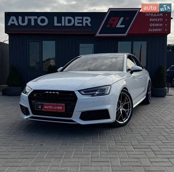 Audi A4 2018