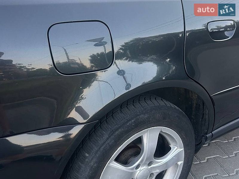 Седан Audi A4 1999 в Львові