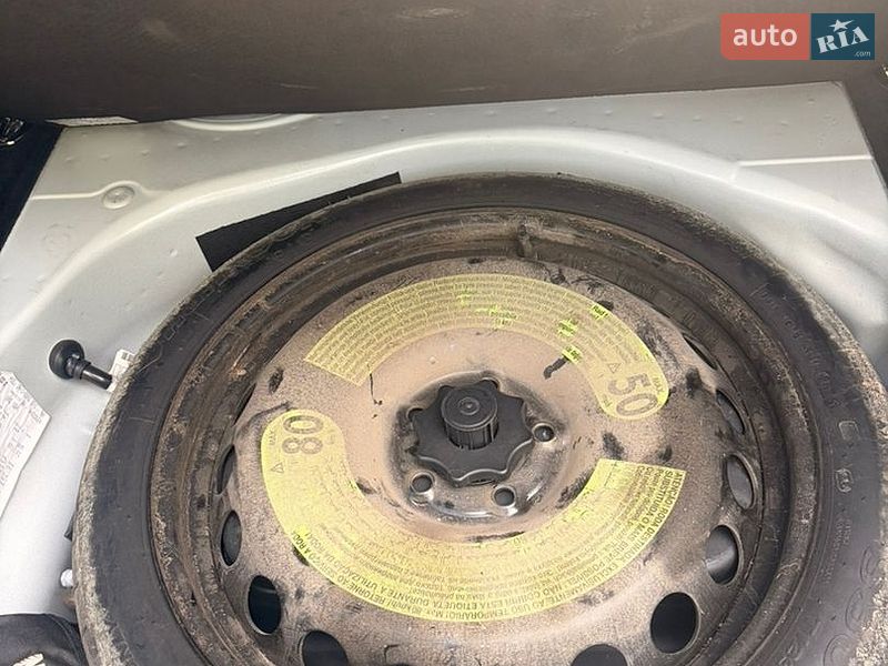 Седан Audi A4 2015 в Ровно фото 32 Седан Audi A4 2015 в Ровно