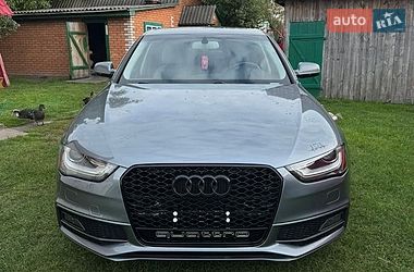 Седан Audi A4 2013 в Луцке