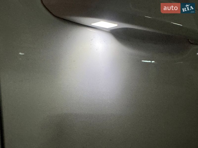 Седан Audi A4 2023 в Києві