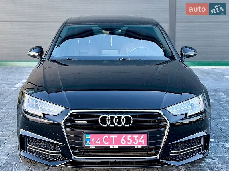 Седан Audi A4 2018 в Тернополе