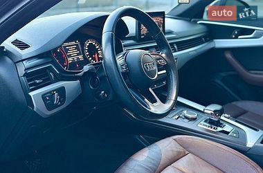 Седан Audi A4 2018 в Тернополе