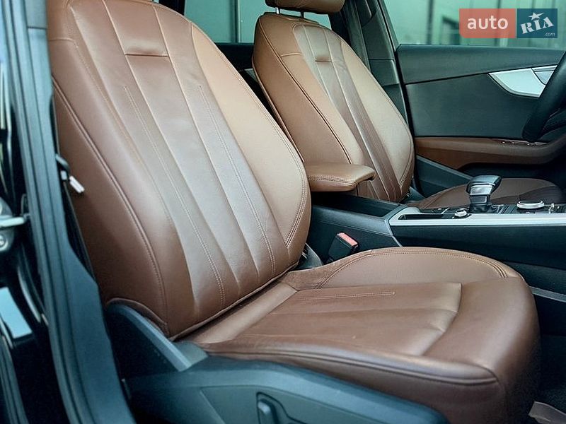 Седан Audi A4 2018 в Тернополе