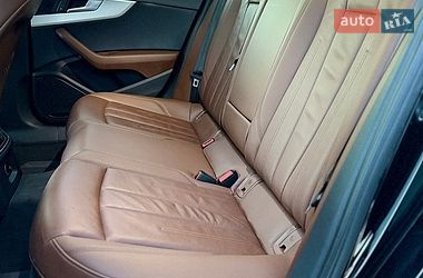 Седан Audi A4 2018 в Тернополе