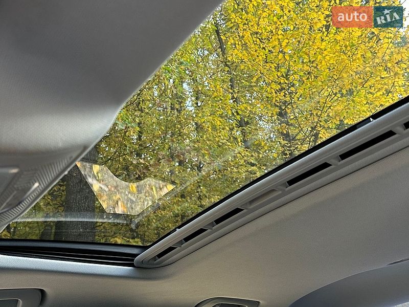 Седан Audi A4 2012 в Луцьку