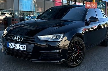Седан Audi A4 2016 в Киеве