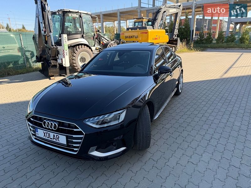 Седан Audi A4 2019 в Львове