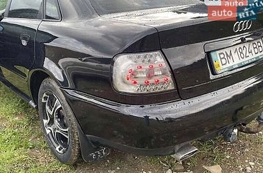 Седан Audi A4 1996 в Львове