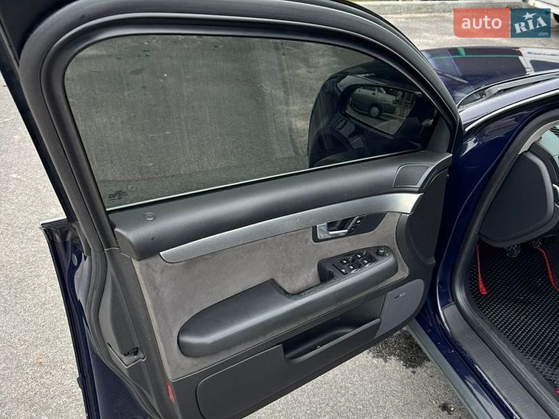 Универсал Audi A4 2003 в Самаре