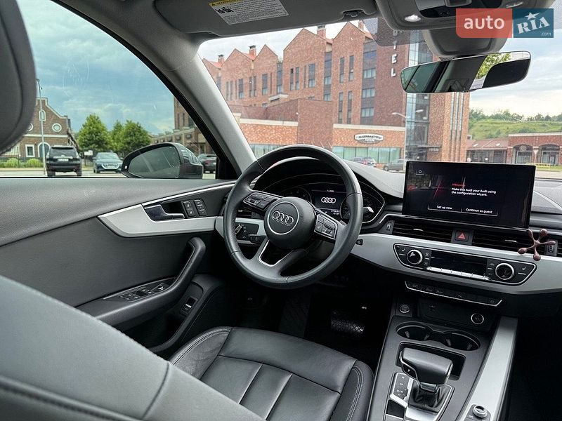 Седан Audi A4 2023 в Киеве