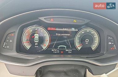 Седан Audi A4 2022 в Львове