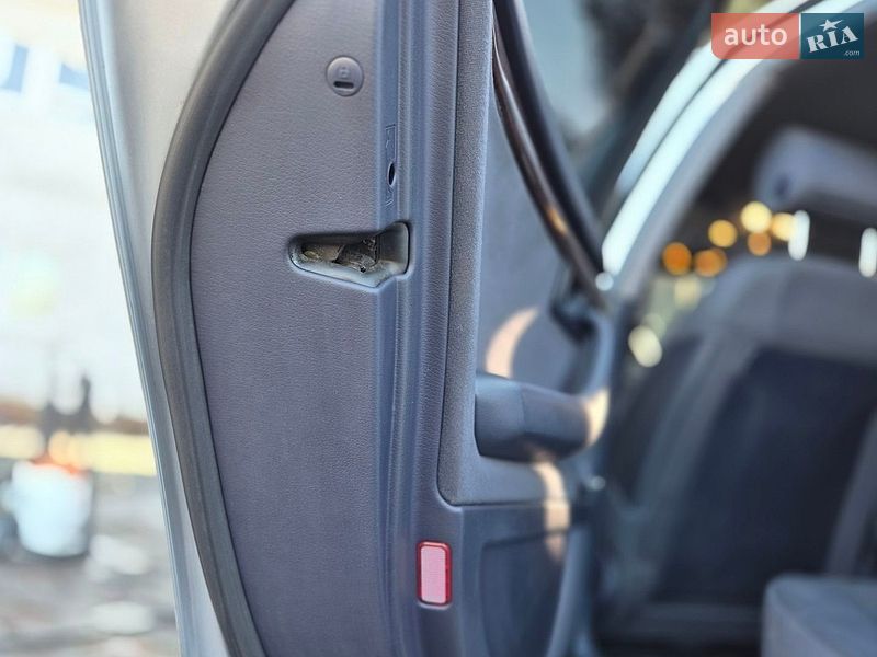 Універсал Audi A4 2001 в Петриківці